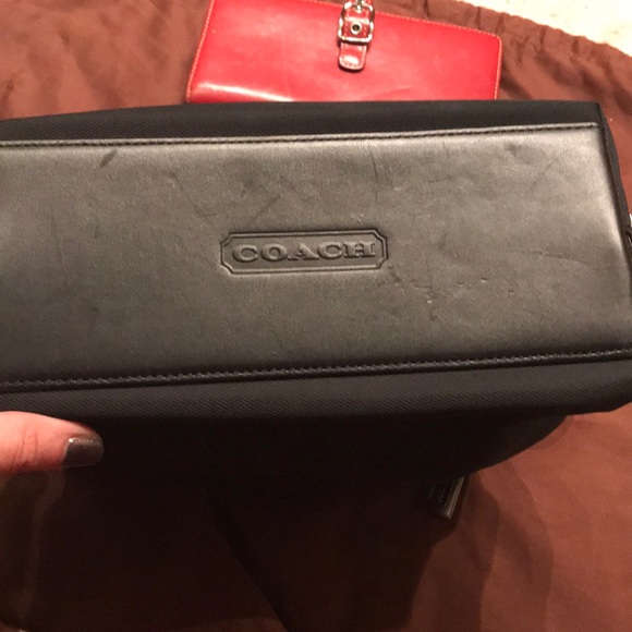 Classic Coach Bag - Picture 4 of 5